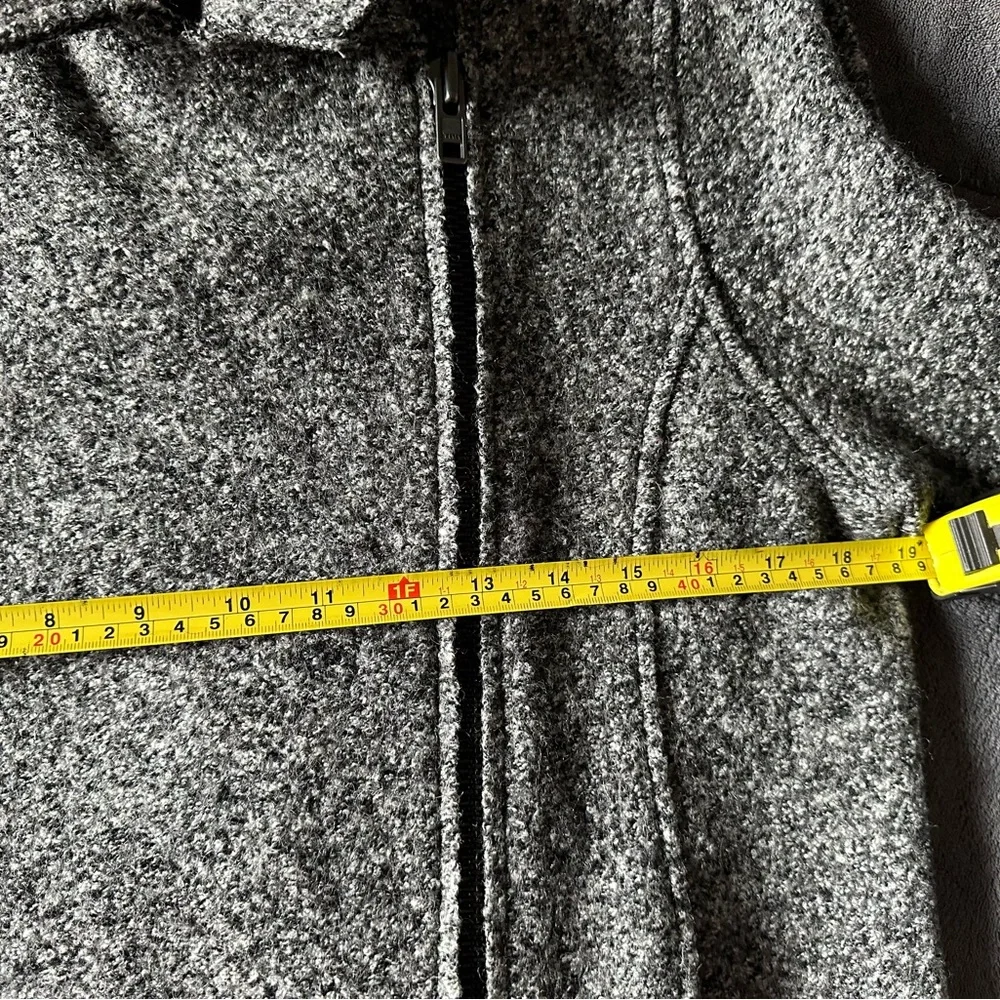 Tahari Jacket Sz 10 - Picture 6 of 7